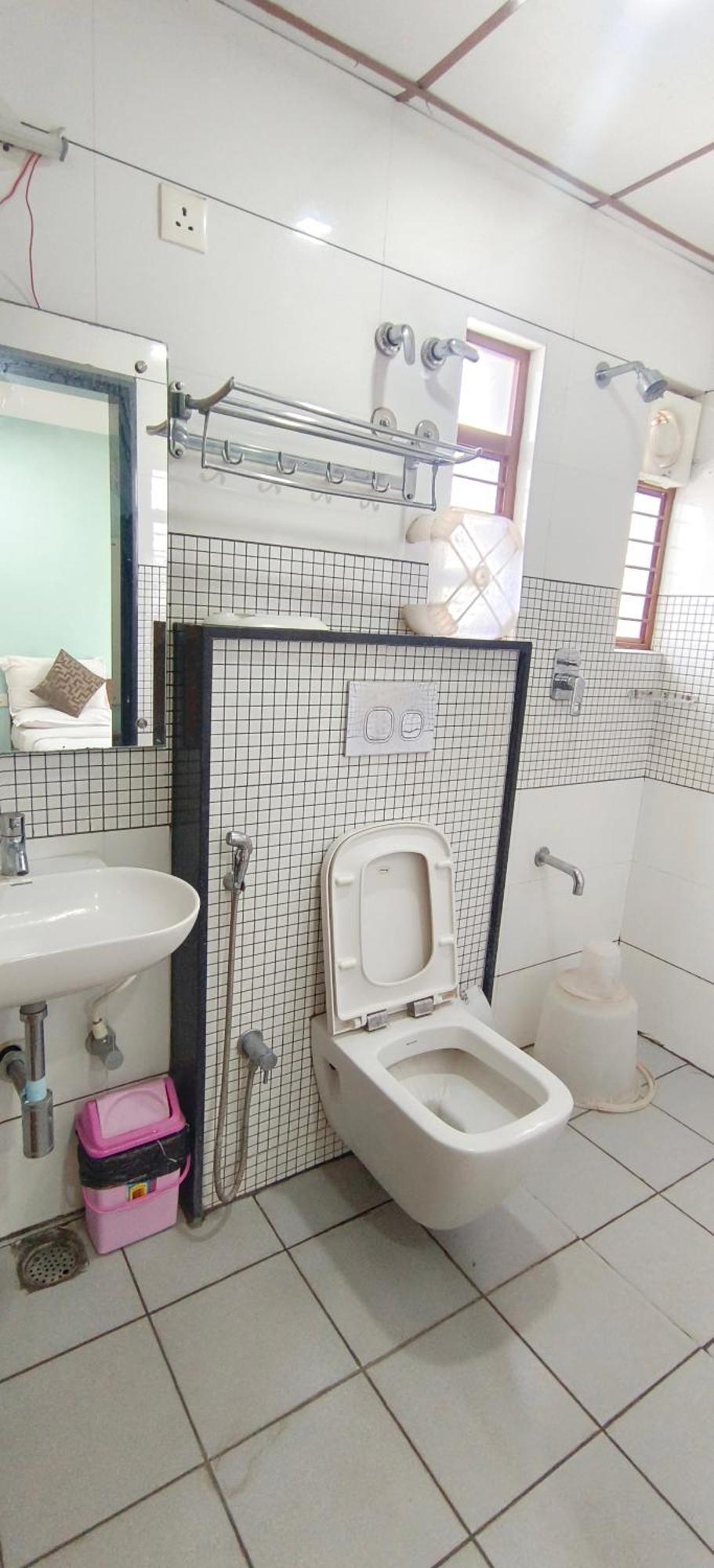 Sugamya Corner Guesthouse Mysore Bilik gambar