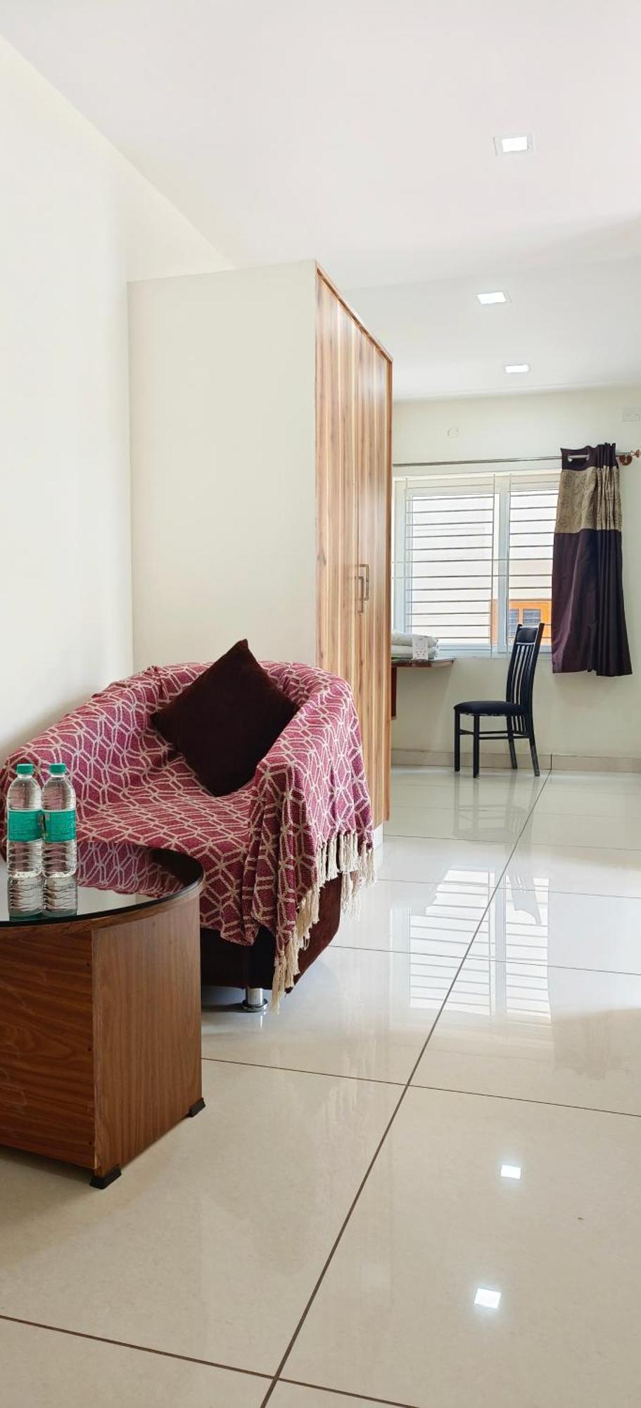 Sugamya Corner Guesthouse Mysore Luaran gambar